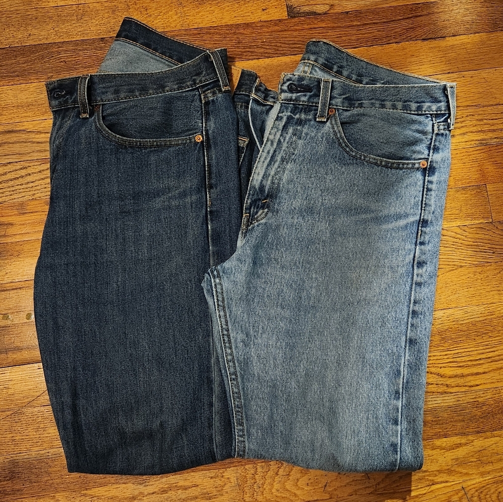 Set Of 2 Levi's 505 Men's Straight Jeans - Indigo and Light Wash